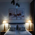 Bright & Modern In Historic Raina Blvd Building I Near Park & Old Town 아파트