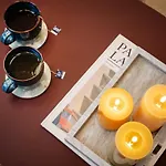 아파트 Bright & Modern In Historic Raina Blvd Building I Near Park & Old Town *