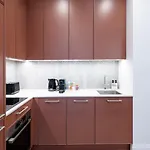 아파트 Bright & Modern In Historic Raina Blvd Building I Near Park & Old Town 리가