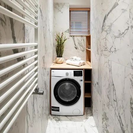 Bright & Modern In Historic Raina Blvd Building I Near Park & Old Town * Riga