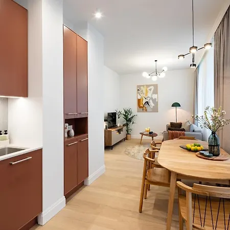 Bright & Modern In Historic Raina Blvd Building I Near Park & Old Town * 리가