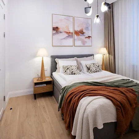 Bright & Modern In Historic Raina Blvd Building I Near Park & Old Town Daire *